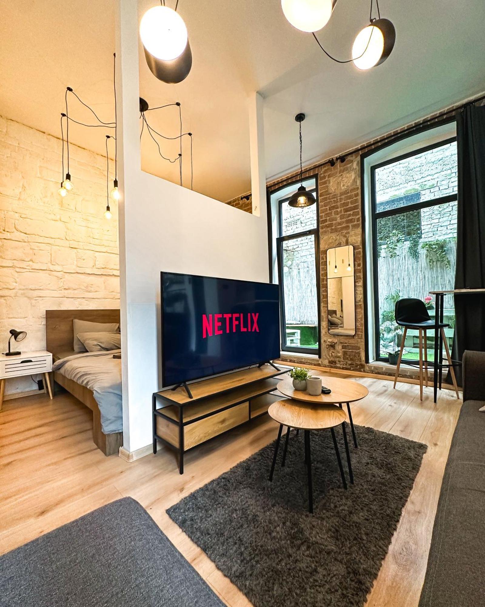 Urban Studio With Private Garden Near Andrassy บูดาเปสต์ ภายนอก รูปภาพ